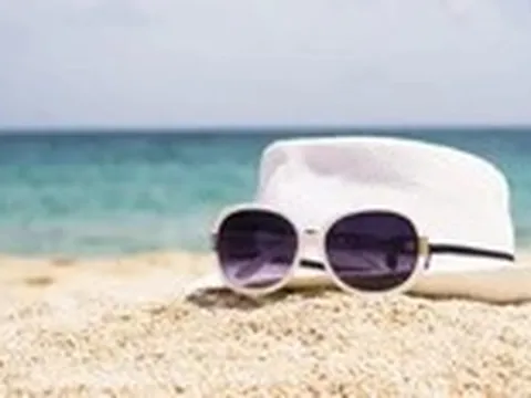 Kính mát có thể gây ung thư?