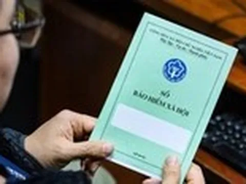 Định cư ở nước ngoài theo diện kết hôn, muốn rút bảo hiểm xã hội 1 lần được không?