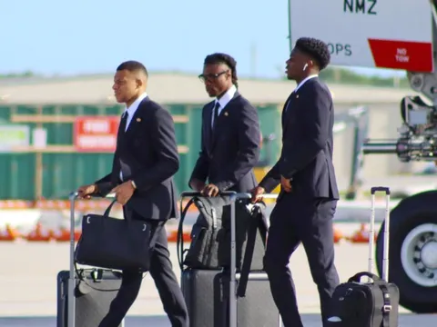 Mưa bão khiến Real Madrid gián đoạn kế hoạch chuẩn bị cho đại chiến với PSG