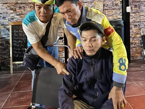 Người phụ nữ bị 'phi công' cùng công ty tống tiền, tình bằng clip ân ái trong một đêm say