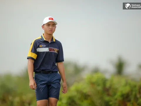Nguyễn Anh Minh vươn lên top 7 tại Singapore Open Amateur Championship 2025