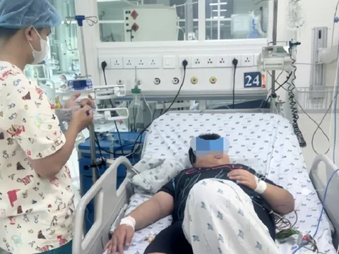 Sốt xuất huyết tăng vọt tại TPHCM, bệnh nhi nguy kịch vì sốc