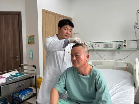 Du khách được mổ u não kịp thời ngay trong kỳ nghỉ tại Phú Quốc