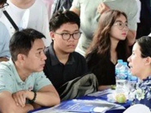 Đi Ngày hội lựa chọn nguyện vọng xét tuyển để được 'gỡ rối'