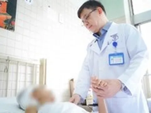 Hai tháng cứu sống ngoạn mục bé trai 10 tuổi tại TP.HCM bị cây rơi trúng đầu