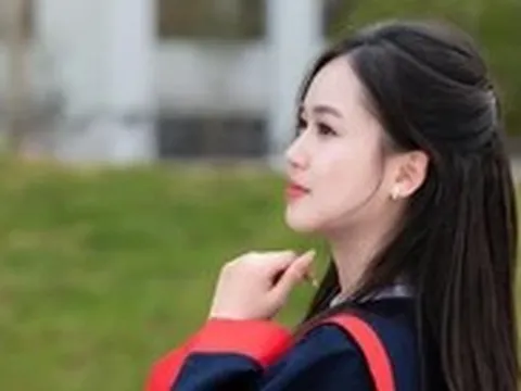 Thủ khoa khối A00 ở Phú Thọ gây 'bão' mạng vì vừa giỏi vừa xinh