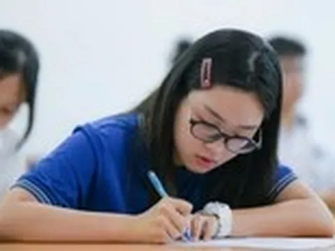 Phổ điểm 5 khối xét tuyển đại học A, A1, B, C, D1