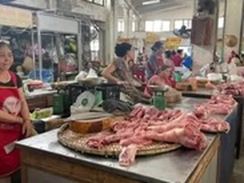 Huế kêu gọi người dân sử dụng thịt heo đúng cách, không nên quá lo