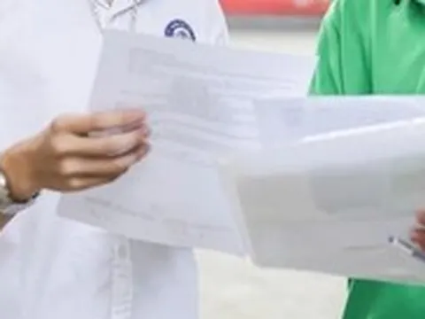 Thí sinh từ đậu thành rớt lớp 10 chuyên, Sở GD-ĐT Hải Phòng xin lỗi