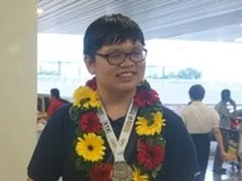 TP.HCM thưởng nóng 50 triệu cho học sinh giành huy chương bạc Olympic toán quốc tế 2025