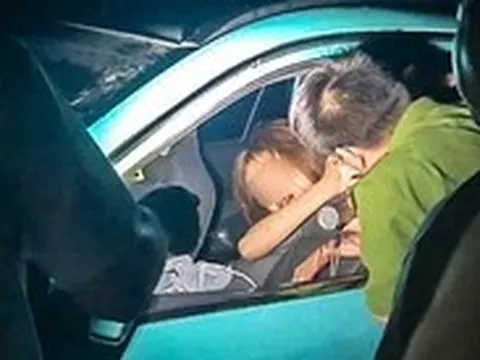 3 giờ nghẹt thở giải cứu cô gái bị thanh niên dùng dao khống chế trên taxi