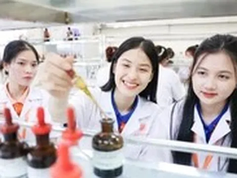 Điểm sàn các trường đào tạo y dược phía Bắc, cao nhất 24 điểm