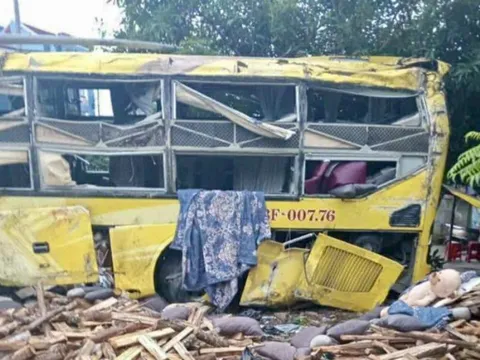 "Lý lịch" chiếc xe khách trong vụ tai nạn thảm khốc ở Hà Tĩnh