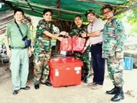 Người thương binh thành bác sĩ giúp đời