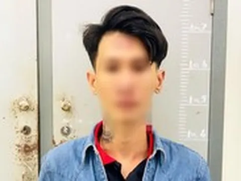 Bắt nghi phạm tống tiền 30 triệu đồng của bạn gái cũ bằng clip ‘nóng’