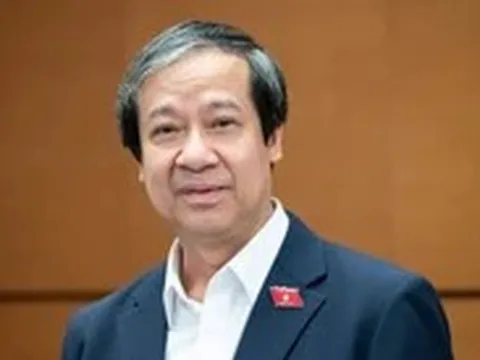 Bộ trưởng Nguyễn Kim Sơn nói gì về ý kiến một bộ sách giáo khoa dùng chung cả nước?