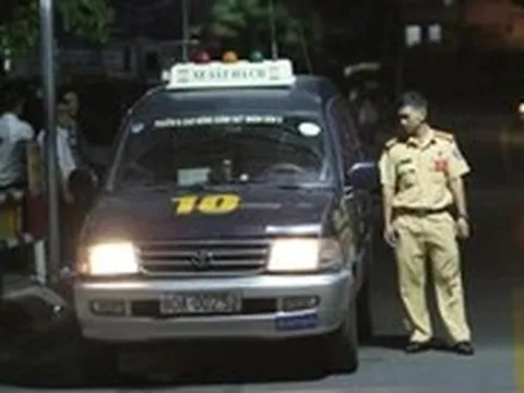 Tổ chức sát hạch lái xe từ tinh mơ đến nửa đêm: Nỗ lực của CSGT TP.HCM phục vụ người dân