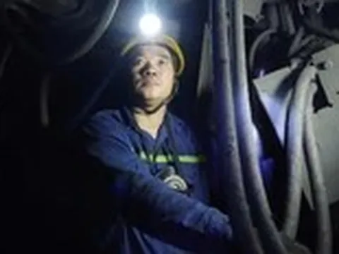 Tôn vinh những người thợ bình dị