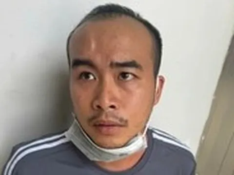 Kẻ cướp tiệm vàng kéo lê nữ nhân viên ở xã Tân Vĩnh Lộc khai gì?