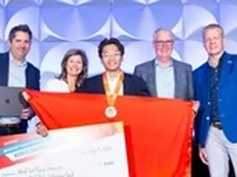 Việt Nam giành huy chương vàng tin học văn phòng thế giới 2025