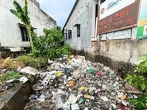 Bộ phản hồi cử tri TP.HCM về đề xuất phạt nghiêm vứt rác bừa bãi xuống kênh rạch, nơi công cộng