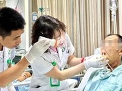 Đau loét vùng miệng nhưng chủ quan, người đàn ông phải cắt bỏ toàn bộ lưỡi