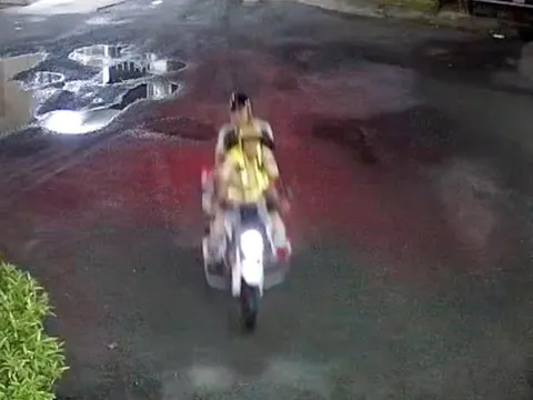 Bé gái tím tái, co giật được cảnh sát giao thông Đồng Nai chở đến bệnh viện cấp cứu kịp thời