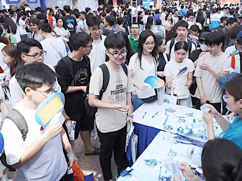 Vì sao số nguyện vọng xét tuyển đại học năm nay tăng kỷ lục?