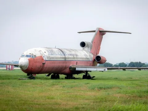 Bộ Xây dựng đề xuất giao máy bay Boeing bị bỏ rơi tại sân bay Nội Bài làm giáo cụ