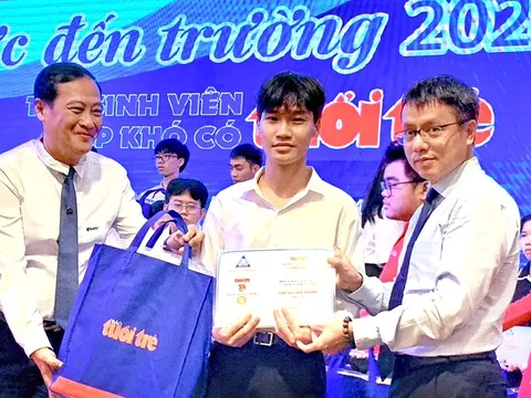 Tiếp sức đến trường 2025 vừa khởi động, các trường đại học chung tay Tuổi Trẻ ủng hộ hơn 2,2 tỉ đồng