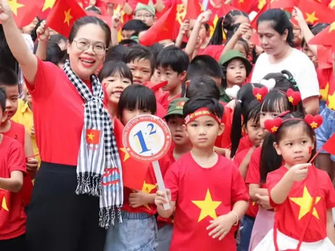 TP.HCM dự kiến học sinh tựu trường từ ngày 18-8