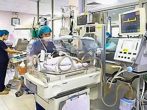 Sản phụ mất con vì chọn ngày đẹp để sinh mổ