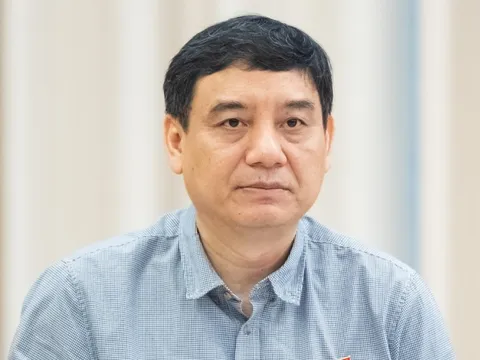 Cơ quan Quốc hội đề nghị nghiên cứu có bộ sách giáo khoa dùng chung, từng bước miễn phí cho học sinh