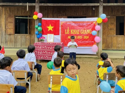 Phường ở Đà Nẵng chủ trương không nhận hoa chúc mừng khai giảng, kêu gọi hỗ trợ học sinh nghèo