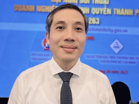 Trường ngoài công lập, doanh nghiệp giáo dục TP.HCM thay đổi con dấu, giấy phép liên hệ ở đâu?