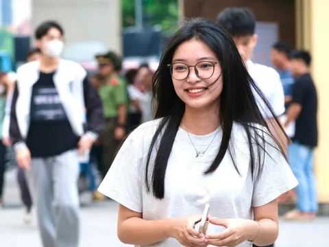 Bộ GD-ĐT: Các trường không được công bố điểm chuẩn đại học trước 12h30 ngày 22-8