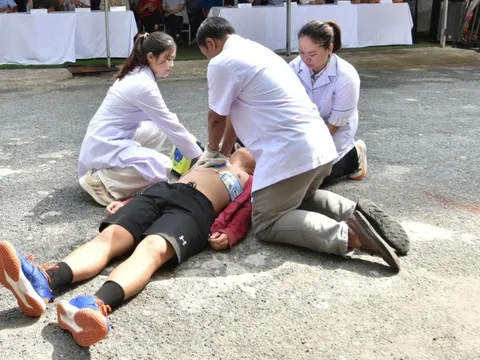 Cứu nhiều người đột ngột ngưng tim khi chơi thể thao, có người ngưng tim 95 phút