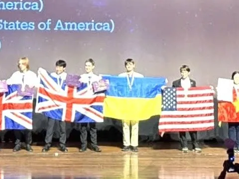 Học sinh Hà Nội giành huy chương vàng Olympic thiên văn và vật lý thiên văn quốc tế