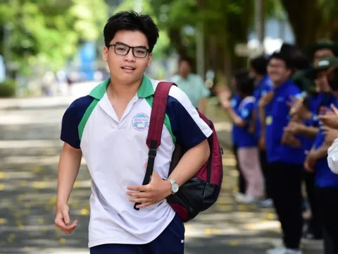 Điểm chuẩn Trường ĐH Công nghiệp TP.HCM và Trường ĐH Tài chính - Marketing ra sao?