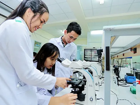 Đại học Quốc gia TP.HCM khởi động hành trình vào top 100 châu Á