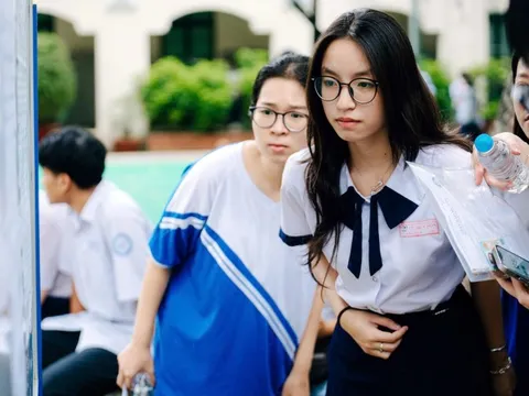 Tuyển sinh đại học 2025: Vì sao điểm chuẩn tăng kỷ lục?