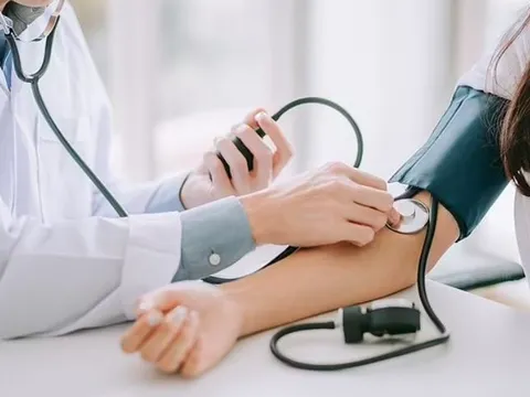 25% người trưởng thành Việt Nam mắc tăng huyết áp, bí quyết DASH phòng tránh như thế nào?