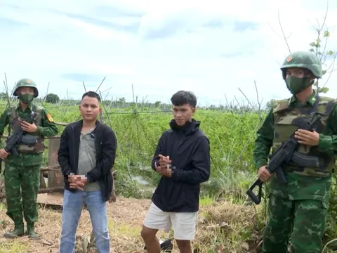 Biên phòng Tây Ninh khởi tố 2 người tổ chức cho 4 người Đà Nẵng xuất cảnh trái phép