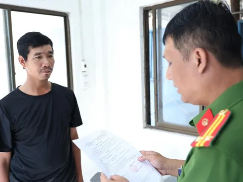 Bắt hung thủ đâm người chạy xe ôm để cướp xe lúc rạng sáng