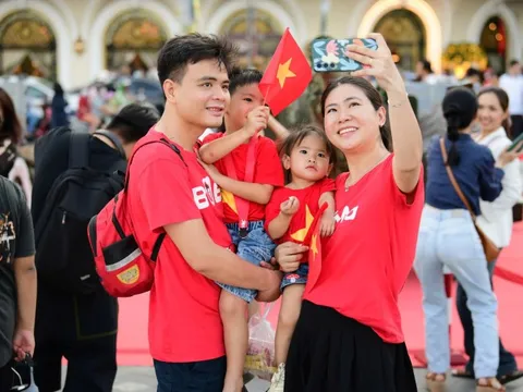 Cách làm thủ tục để phụ nữ được nhận 5 triệu đồng khi sinh đủ 2 con trước 35 tuổi