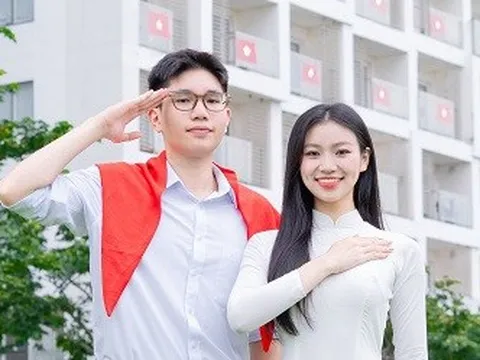 Thêm 2 trường đại học lì xì cho sinh viên vui Tết Độc lập