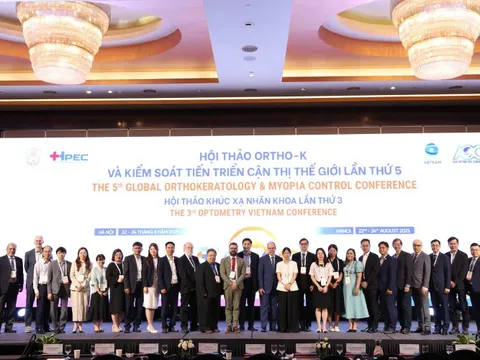 Tỷ lệ trẻ mắc cận thị khu vực đô thị cao gấp nhiều lần nông thôn