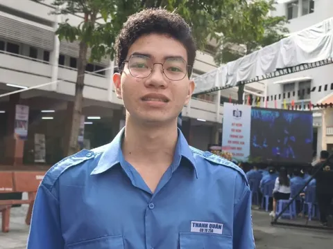 Thủ khoa gây bất ngờ ở lễ khai giảng: Điểm tốt nghiệp 'cao ngút' nhưng chọn học cao đẳng