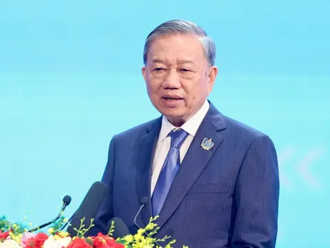 Tổng Bí thư: Chuyển từ cải cách 'chỉnh sửa' sang tư duy kiến tạo, dẫn dắt phát triển bằng giáo dục