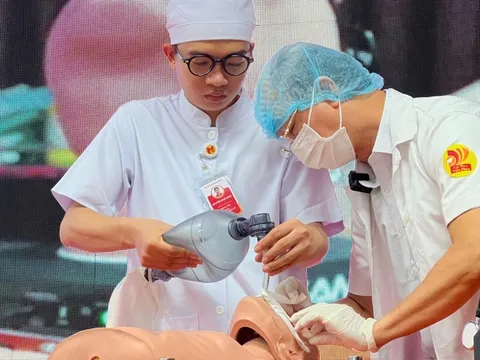 Giải bài toán thực hành với sinh viên ngành sức khỏe